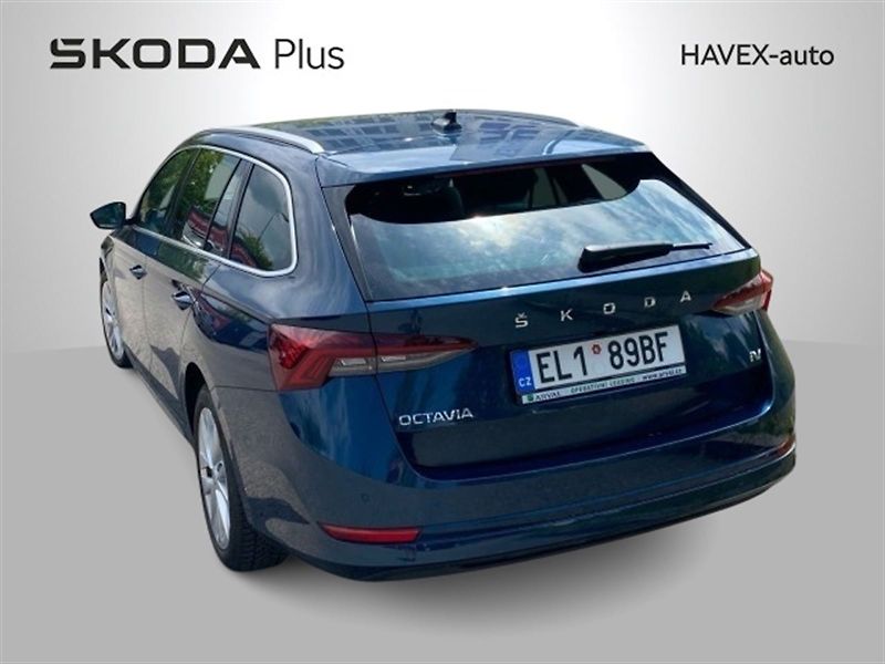 Škoda Octavia (2022) Combi 1.4 TSI iV Style + - fotka 2 z 7