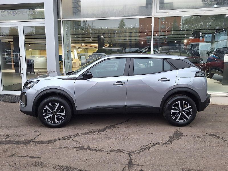 Peugeot 2008 (2026) BUSSINES 1.2 TURBO 100k MAN6 - fotka 3 z 22