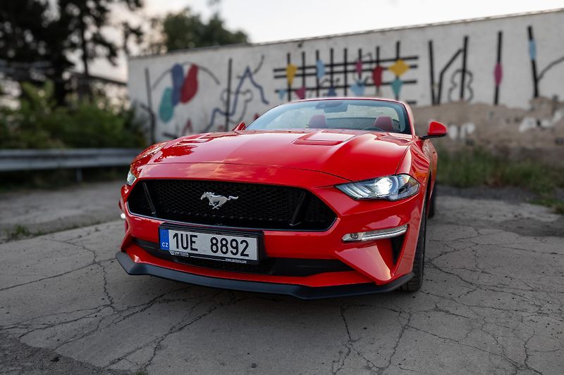 Ford Mustang (2018) Ford Mustang GT Premium Cabrio - fotka 10 z 18