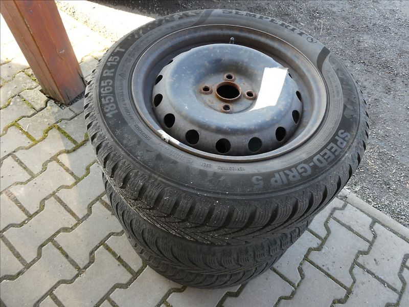 Hyundai i20 1,1 CRDi 1.majitel, webasto - fotka 38 z 43