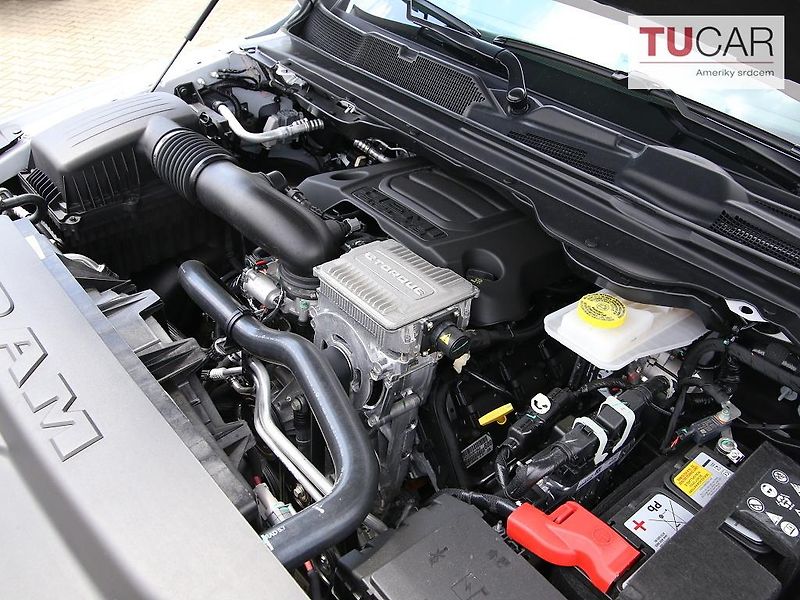 RAM 1500 (2026) Laramie 5.7V8 HEMI 2026  - fotka 43 z 43
