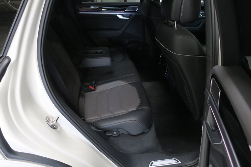 Volkswagen Touareg (2026) NEW Final Edition R Line 210kW - fotka 42 z 50