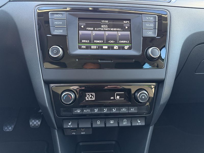 Škoda Rapid 1.2TSi STYLE 66kW 6690km! - fotka 11 z 18