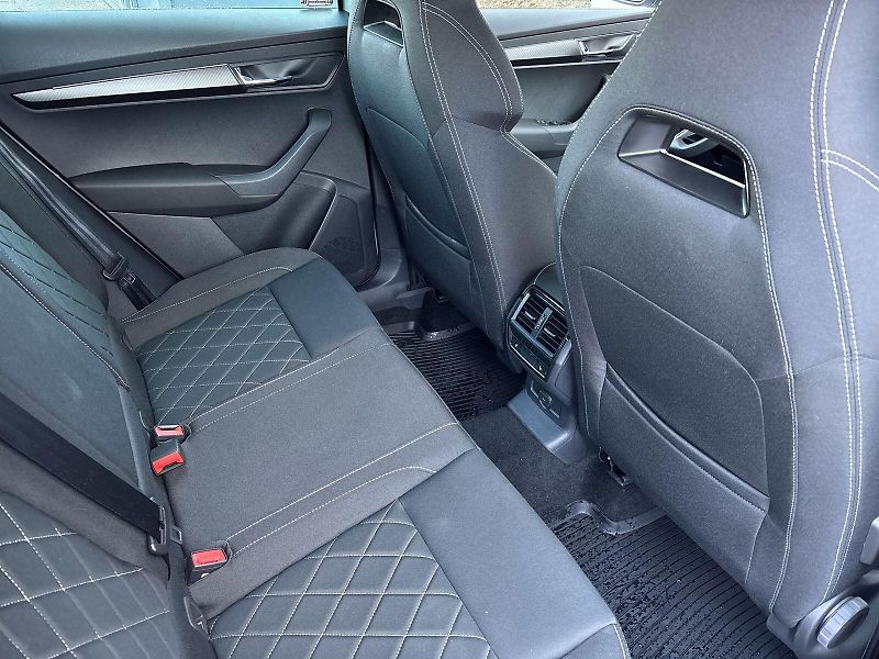 Škoda Karoq (2025) 2.0 TSI 4x4 DSG Sportline - fotka 11 z 37