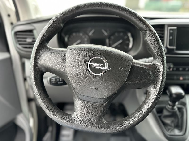 Opel Vivaro 2.0CDTi-106KW-DPH-8.MÍST-KLIMA - fotka 15 z 18