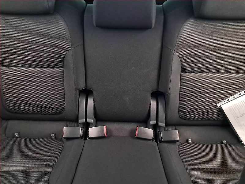 Škoda Yeti (2012) 1.2 TSI, Automat, Serv.kniha - fotka 10 z 17
