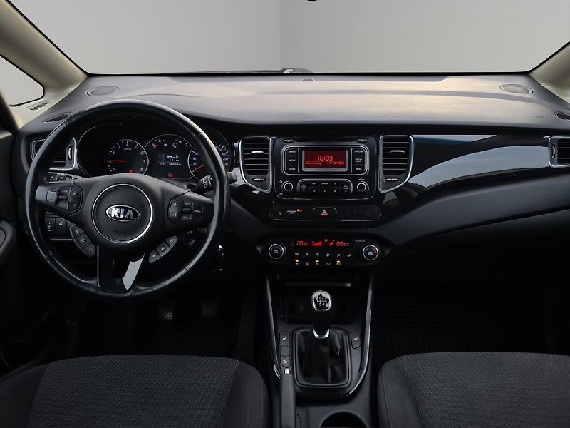 Kia Carens (2014) 1.6 GDi 99kW, DPH, 1. Maj. - fotka 9 z 25