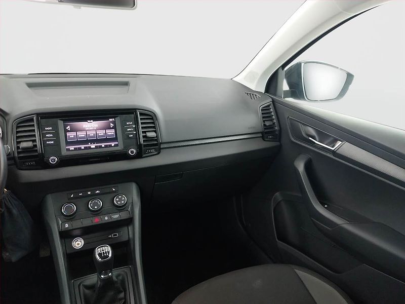 Škoda Karoq (2020) 1.0 TSI, Serv.kniha, Tempomat - fotka 8 z 17