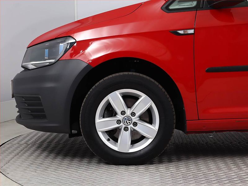 Volkswagen Caddy (2021) 1.4 TGI CNG, 5Míst, ČR, DPH - fotka 11 z 14