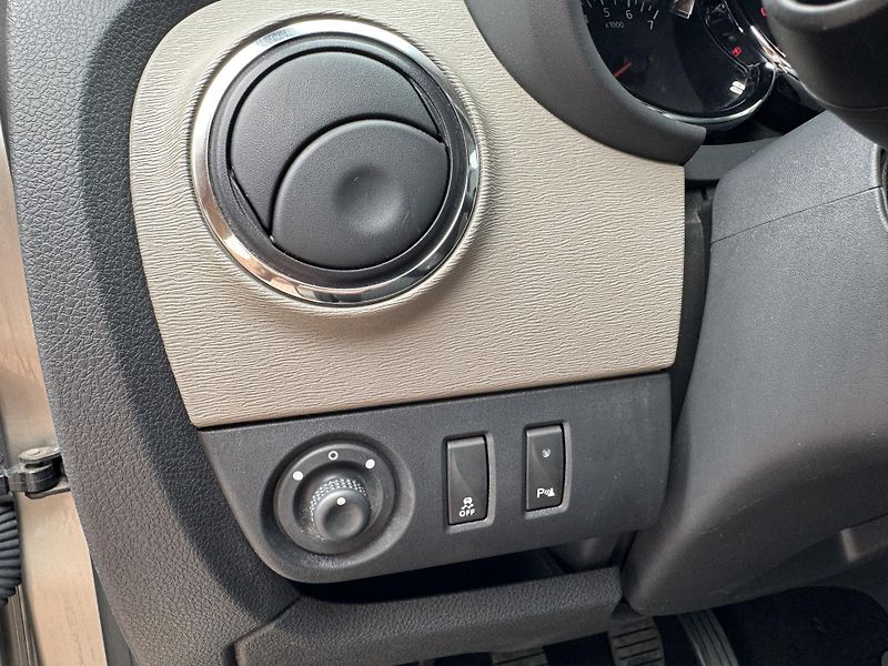 Dacia Dokker (2015) 1.6MPI 5 míst, DPH - fotka 13 z 23