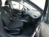 Peugeot 2008 1,2 PureTech 60kW - náhled 25