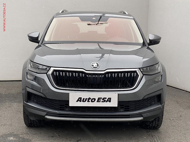 Škoda Kodiaq (2022) 2.0 TDi 4x4, 1.maj,ČR, Style - fotka 2 z 22