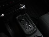 Jeep Wrangler 2,8 CRD 147 kW Unlimited Sport - náhled 24