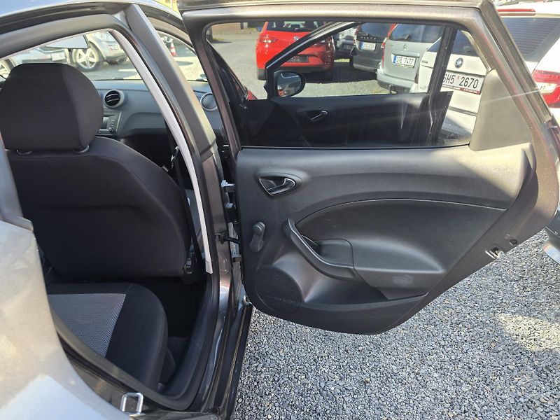 Seat Ibiza 1.2 TSI  - fotka 9 z 27