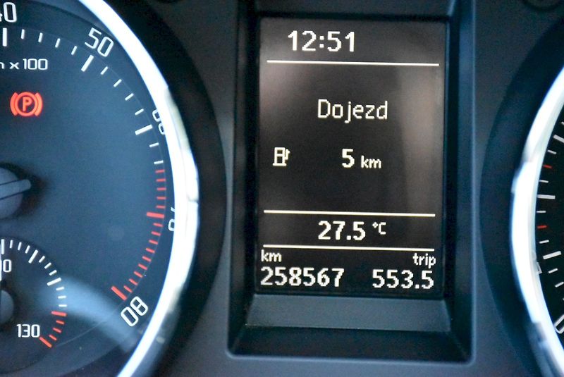 Škoda Yeti (2016) Ambition Plus 1.2 TSI 81kW - fotka 16 z 32