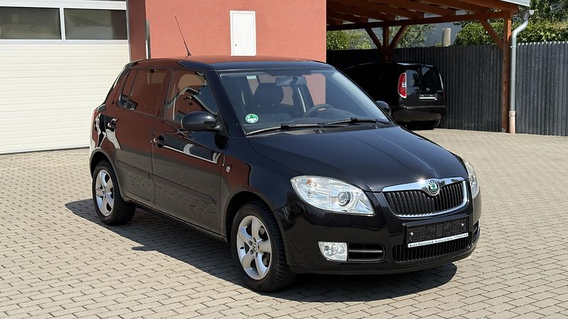 Škoda Fabia (2010) 1.4 16V*63kW*STYLE-EDITION*TOP - fotka 5 z 25