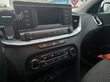 Kia Ceed 1.4-PRAV.ZNAČK.SERVIS-TOP STAV - náhled 17