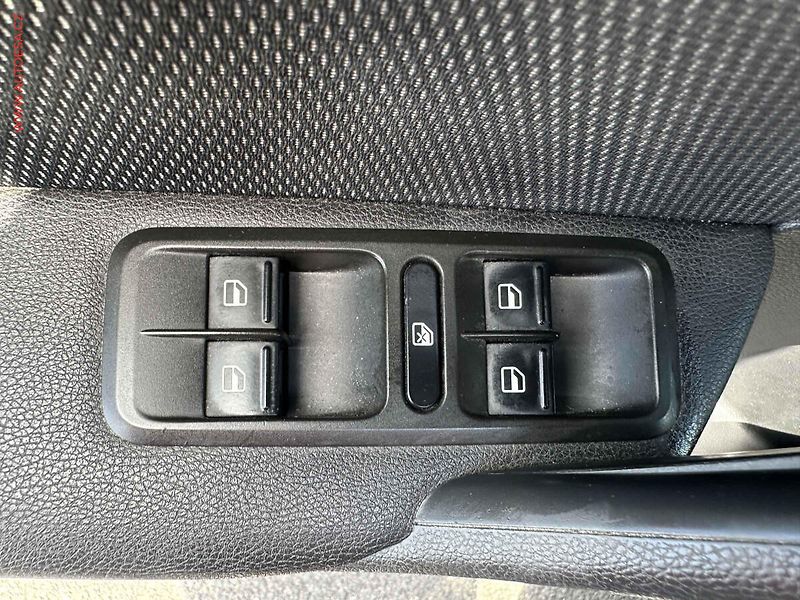 Škoda Yeti (2012) 2.0 TDi, Ambition, TZ - fotka 10 z 14