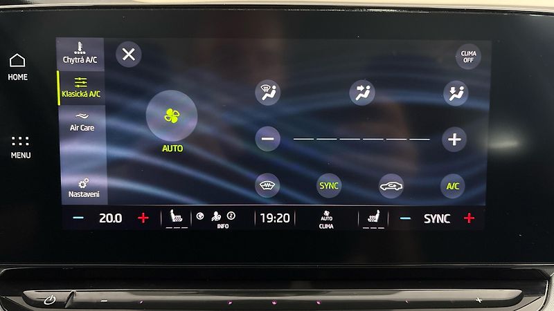 Škoda Octavia 1.5 TSI Style Combi - fotka 25 z 28