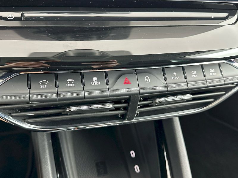 Škoda Octavia (2023) DSG 2.0 TSI 140 kW 4x4 Style - fotka 22 z 34