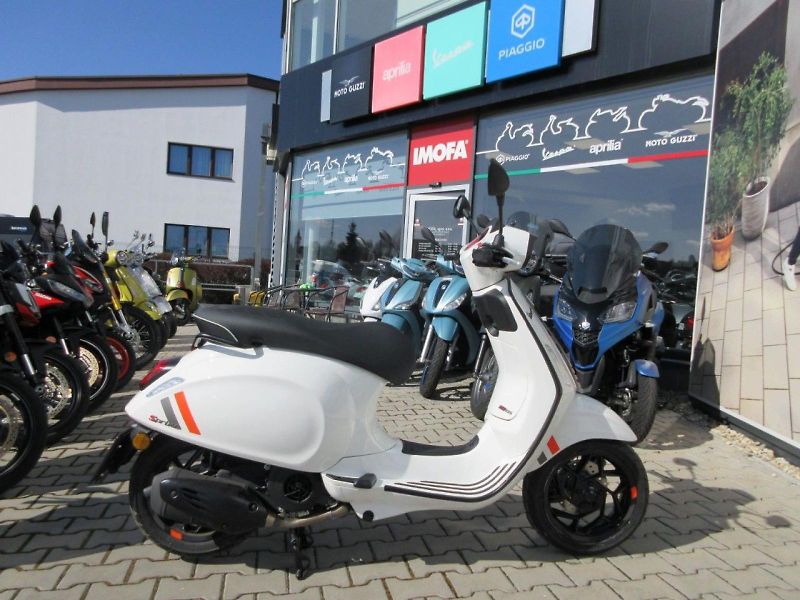 Vespa (2026) Sprint 125 S e5+ - fotka 2 z 10