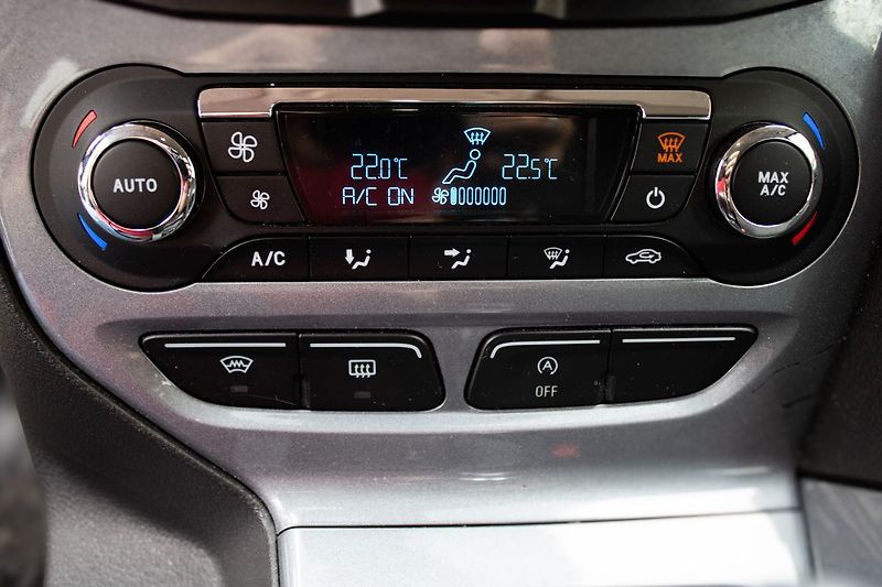 Ford Focus Nové rozvody, čerpadlo oleje, - fotka 21 z 35