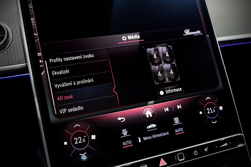 Mercedes-Benz Třídy S 580 Long 4Matic V8 370 kW - fotka 33 z 43