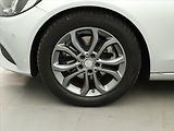 Mercedes-Benz Třídy C 2.1 220d 125kW Aut. Avantgarde - náhled 25