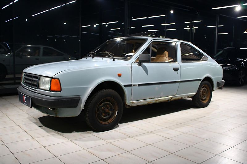 Škoda 130 Rapid 5 Speed 1.Maj / ČSR - fotka 3 z 29