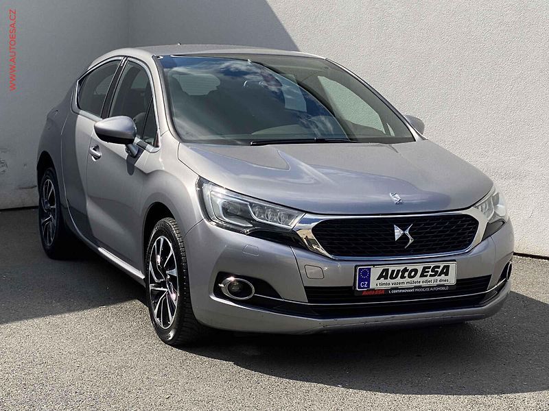 DS Automobiles DS4 (2017) 1.6 HDi, ČR, AT, bixen - fotka 1 z 16