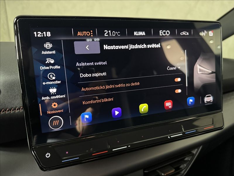Cupra Born 150kW LED SoH 96,5% PDC - fotka 34 z 48
