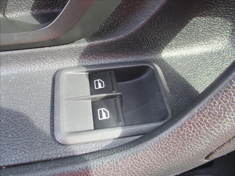 Škoda Fabia 1,4 i 16v, klima,vyhř.sedadla, - fotka 21 z 25