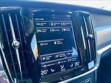 Volvo V90 2,0 T4 Drive-E R-Design Auto - náhled 29