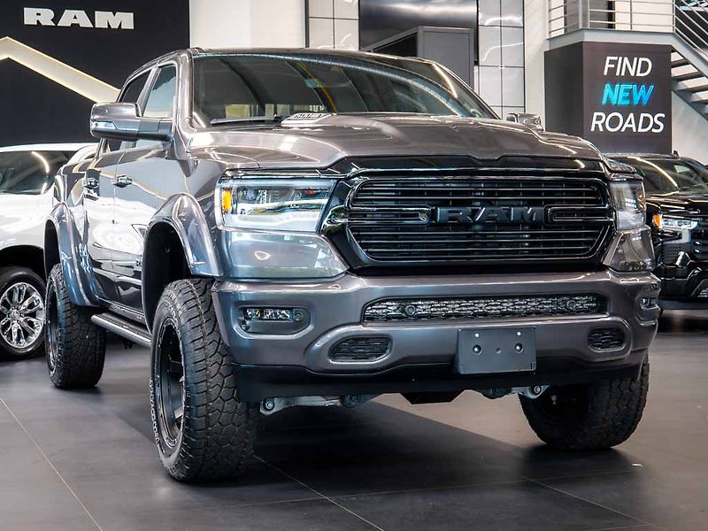 Dodge RAM (2024) 5.7 eTorque Sport 6 Lift - fotka 8 z 34