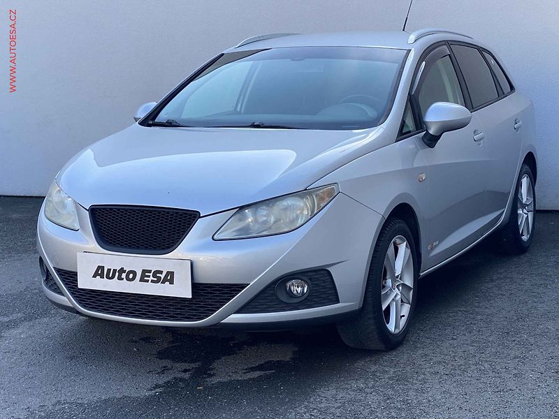 Seat Ibiza (2012) 1.4i, Style, AC, tempo - fotka 3 z 16