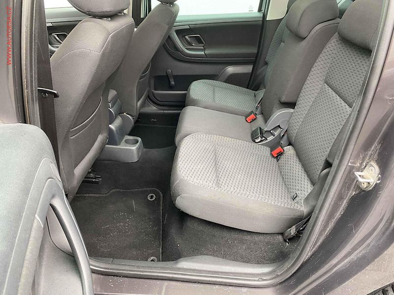 Škoda Roomster (2011) 1.2 TSi, Style Plus, panor, - fotka 10 z 17
