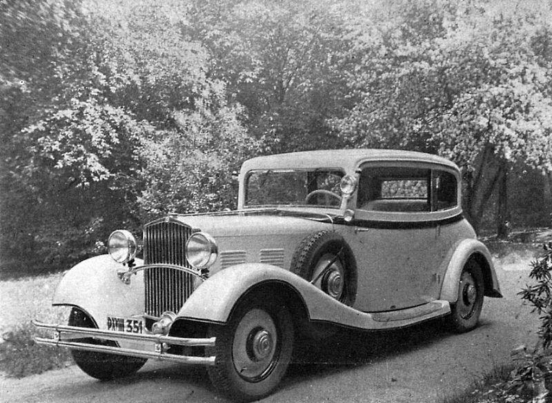 Před 100 lety se v továrně Wikov rozhodli pro zahájení výroby automobilů. Na snímku je renovovaný Wikov 35 Kapka, první československý aerodynamický automobil.