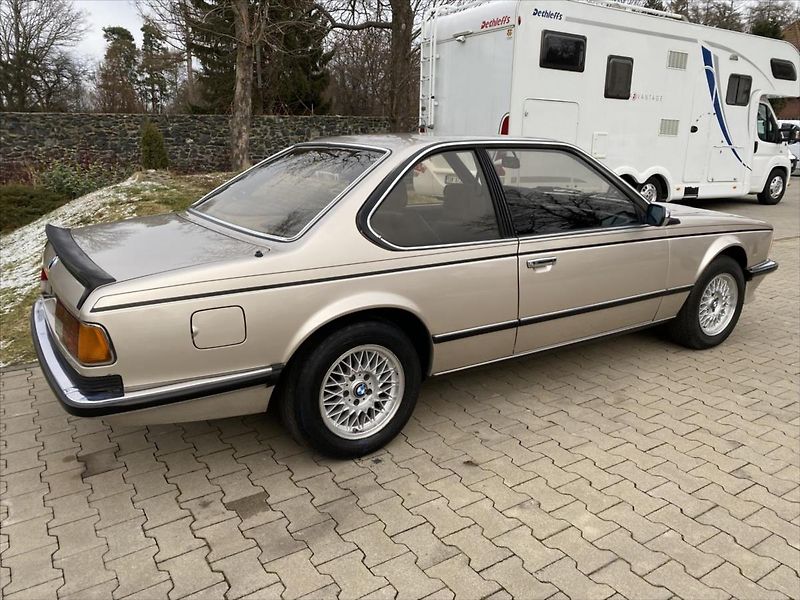 BMW Ostatní 628 CSi AT Sport - fotka 7 z 25