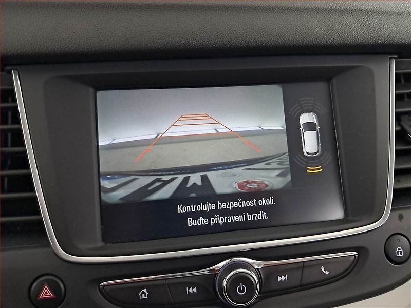 Opel Grandland X (2019) 1.2 Turbo, Serv.kniha - fotka 19 z 20