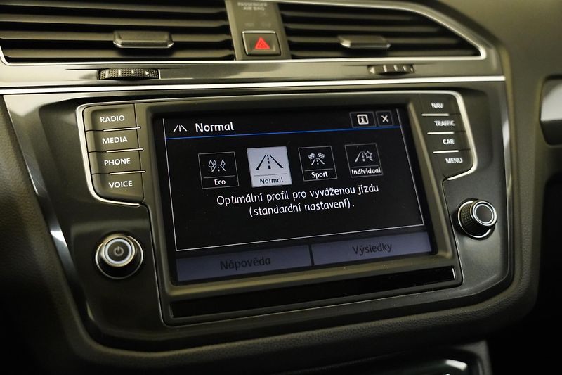 Volkswagen Tiguan - fotka 18 z 29