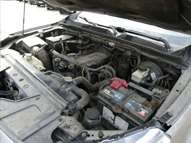Nissan Navara 2,3 dCi 1.majitel,DPH,4x4,závě - fotka 24 z 28