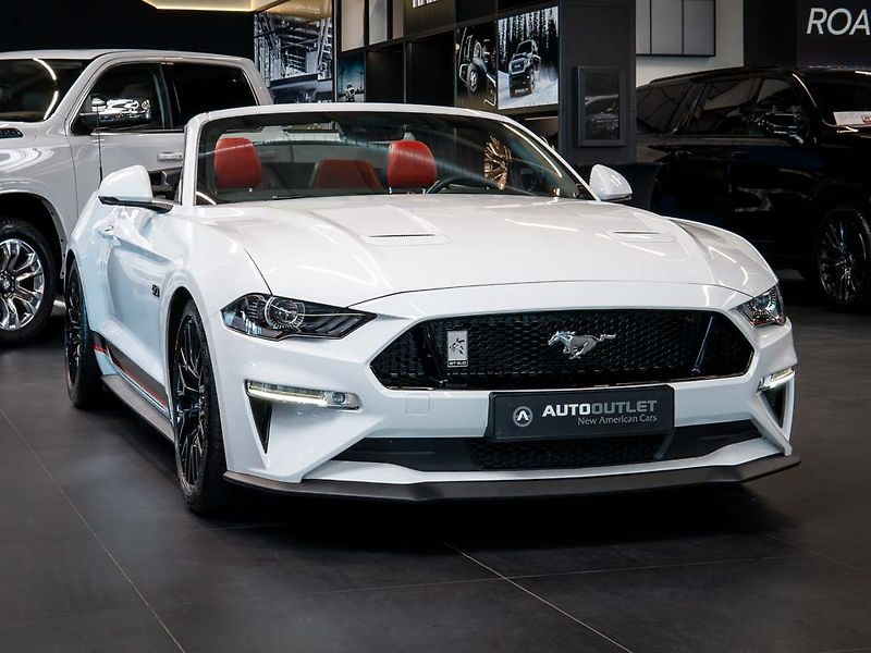 Ford Mustang (2019) 5.0 GT Premium Convertible - fotka 9 z 31