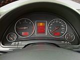 Audi A4 (2001) 2.5 TDI , 4X4, nová STK - náhled 11