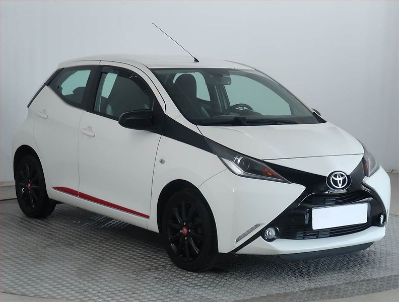 Toyota Aygo (2018) 1.0 VVT-i, Serv.kniha - fotografie inzerátu