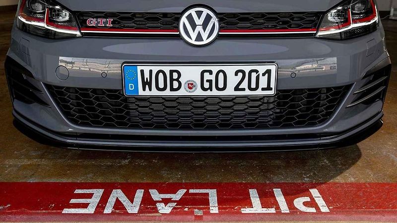 Volkswagen Golf GTI TCR (2019)
