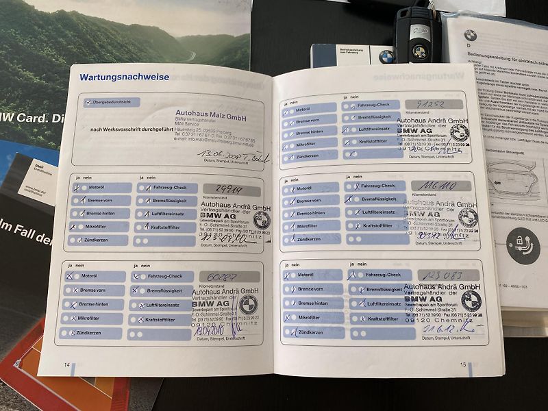 BMW Řada 5 (2008) 2.0D,PLNÝ SERVIS,2SADY ALU - fotka 39 z 52