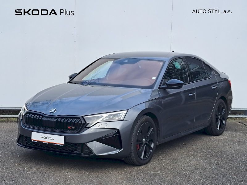 Škoda Octavia (2024) 2.0 TSI RS 195 kW A7F - fotka 1 z 23