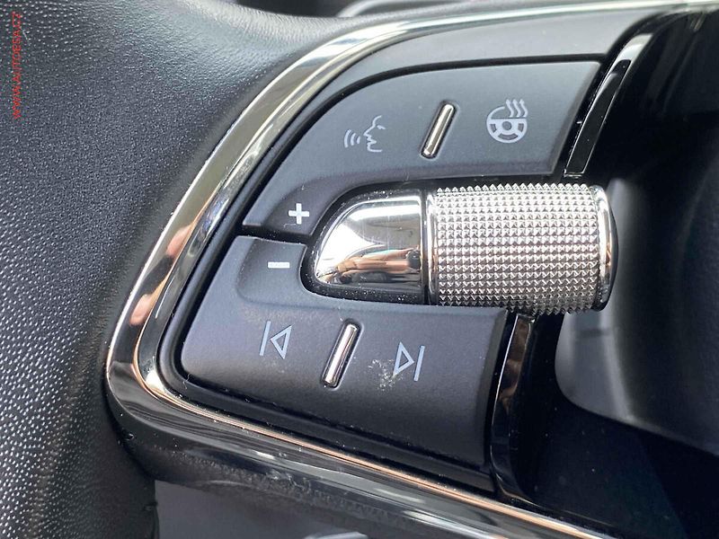 Škoda Kodiaq (2021) 2.0 TSi 4x4, 1.maj,ČR, L&K - fotka 15 z 23