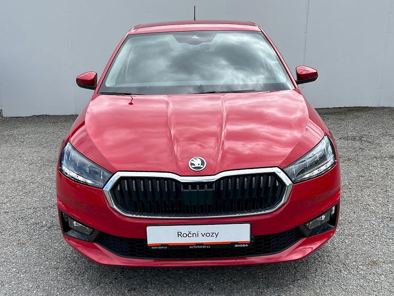 Škoda Fabia (2025) 1.0 TSI 85kW Top Selection DSG - fotka 21 z 27