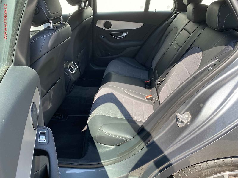 Mercedes-Benz Třídy C (2017) 2.0T C200, Avantgarde, LED - fotka 10 z 18